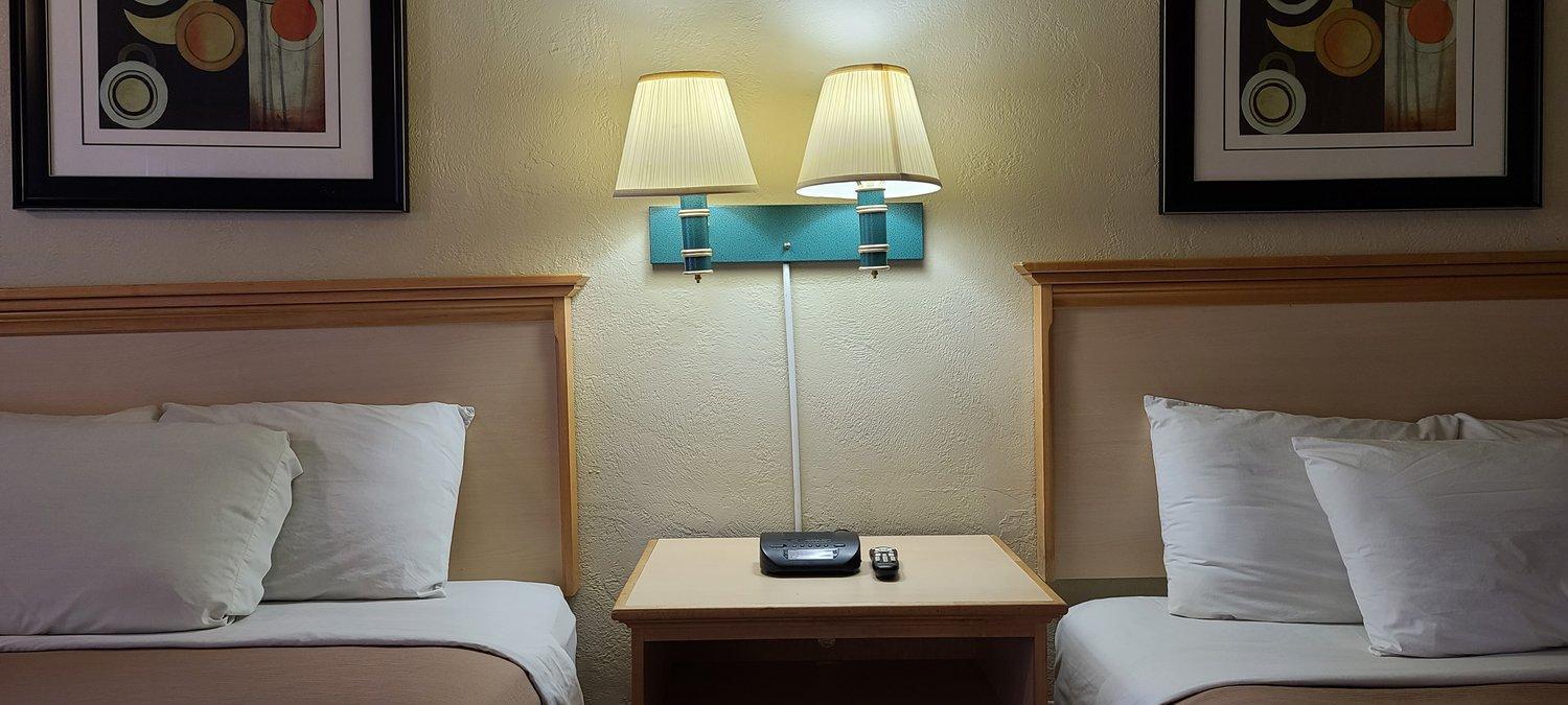 Economy Inn รีดสปอร์ต ภายนอก รูปภาพ